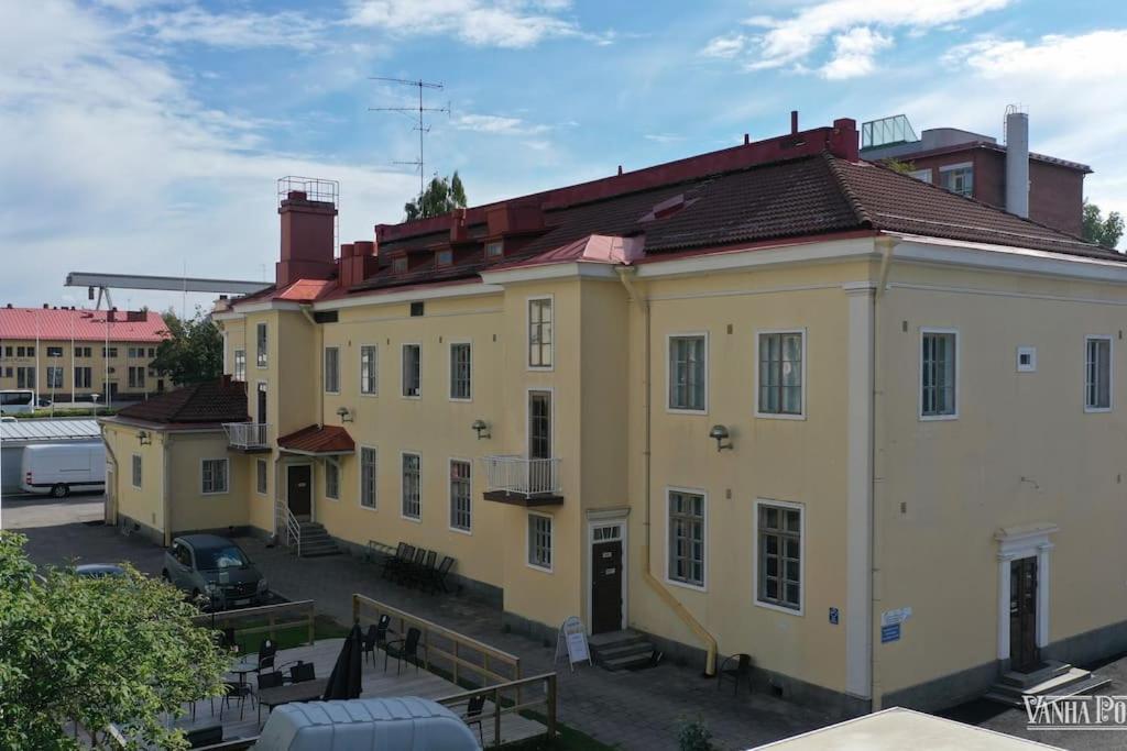 Tyylikaes City Studio, Terassi Ja Ilmainen Parkki Vanha Postitalo Varkaus Εξωτερικό φωτογραφία